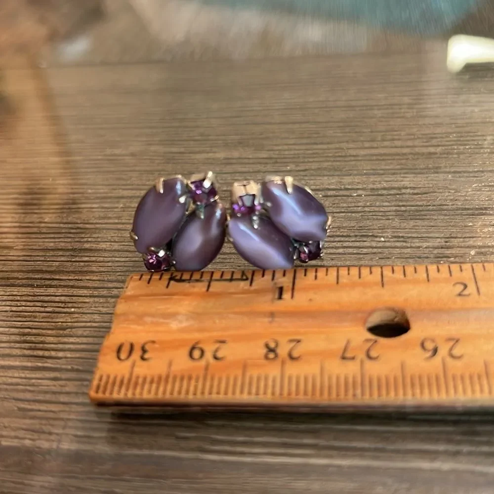 Vintage Clip Earrings Purple Cats Eye & Rhinestones